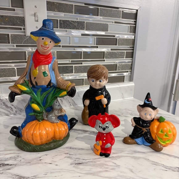 Vintage Other - Vintage Halloween ceramic figurines lot Scarecrow devil mouse ect